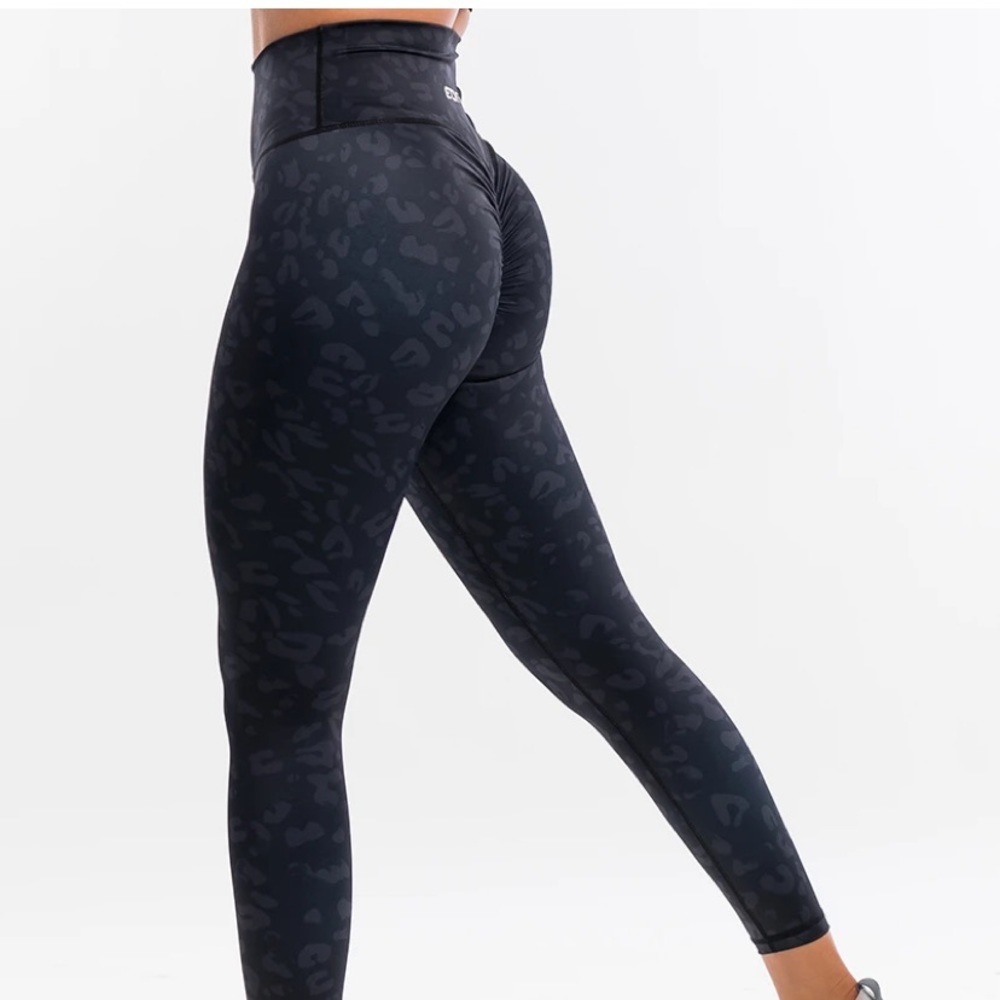 Echt apparel force scrunch leggings